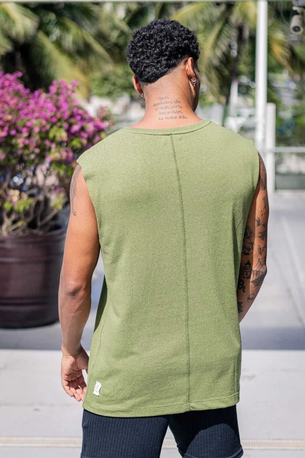 Peças masculinas de tricô: estilo, conforto e versatilidade