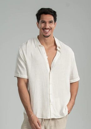 Off white masculino: Como montar looks com essa cor
