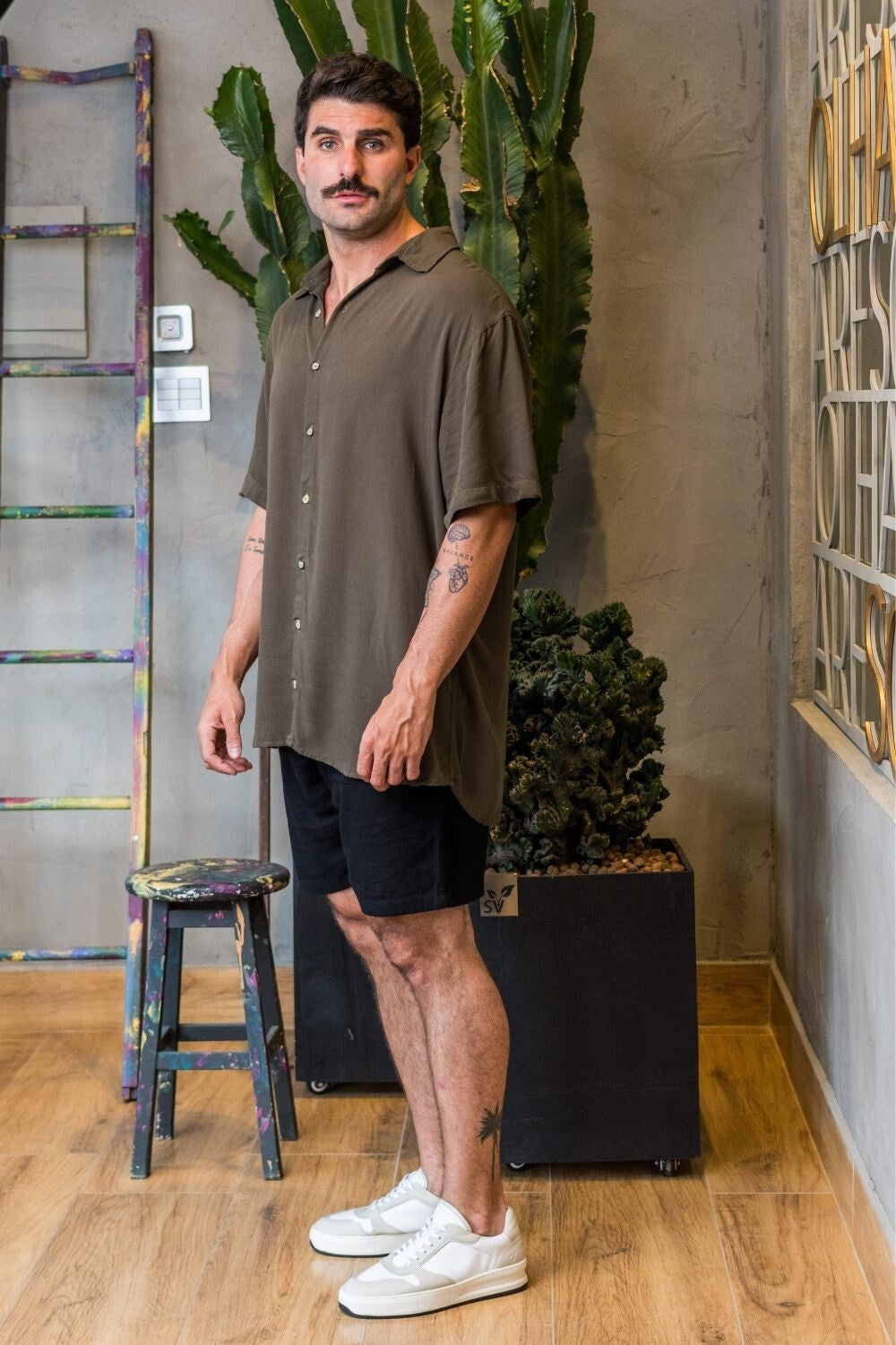 Camisa Easy Vibe Verde Acinzentado - Linha Urban