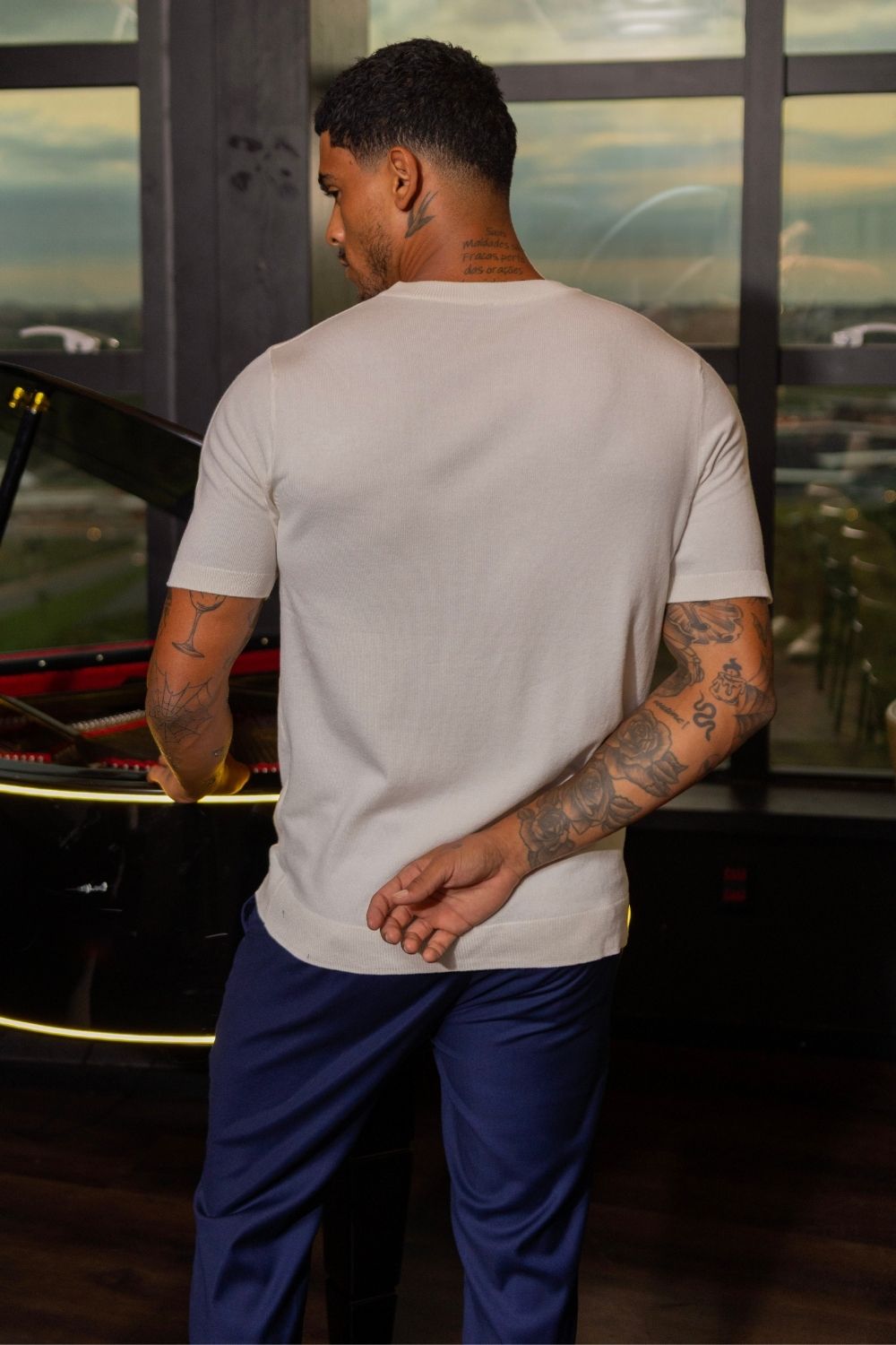 Camiseta Blaine Tricô Off White - Linha Rich
