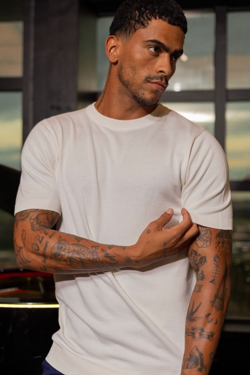 Camiseta Blaine Tricô Off White - Linha Rich