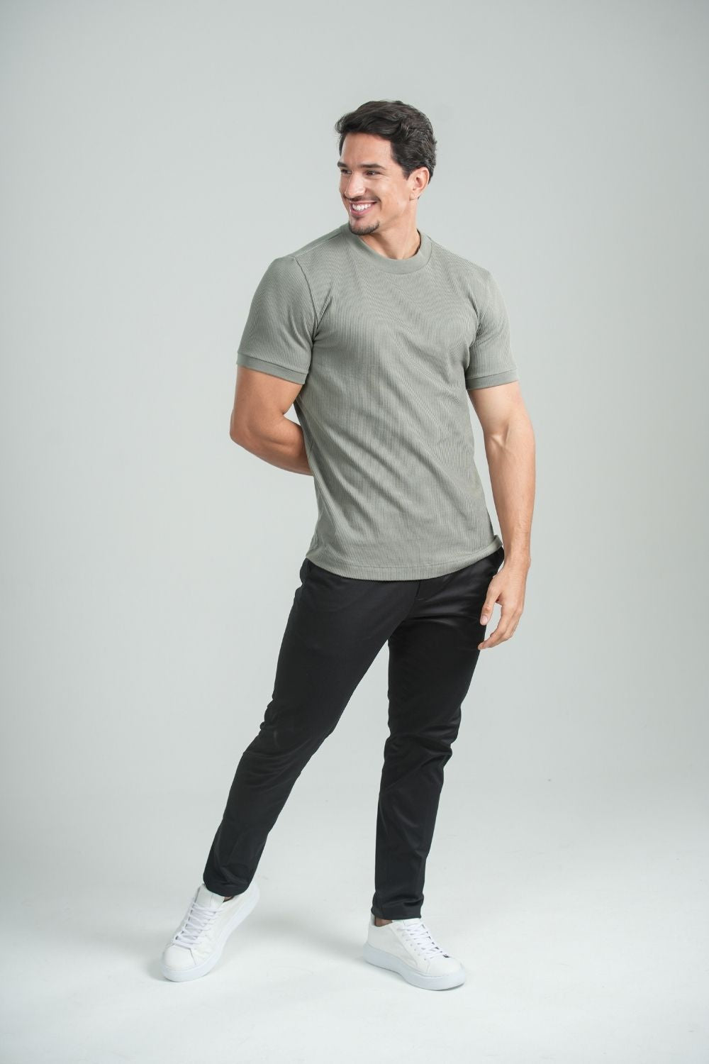 Calça Roman Alfaiataria Com Ajuste Cintura - Linha Rich - Preto