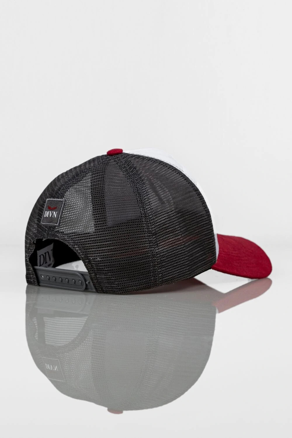 Boné Trucker Cherry