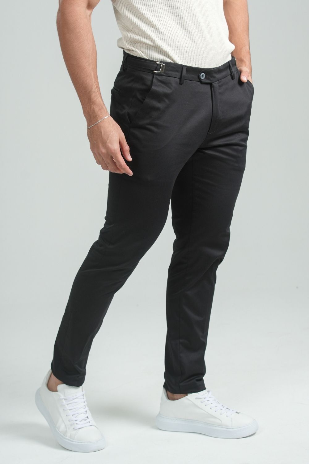 Calça Roman Alfaiataria Com Ajuste Cintura - Linha Rich - Preto