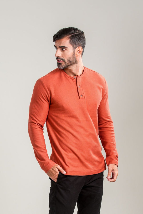 Camisa Henley Manga Comprida Terracota - Linha Essential