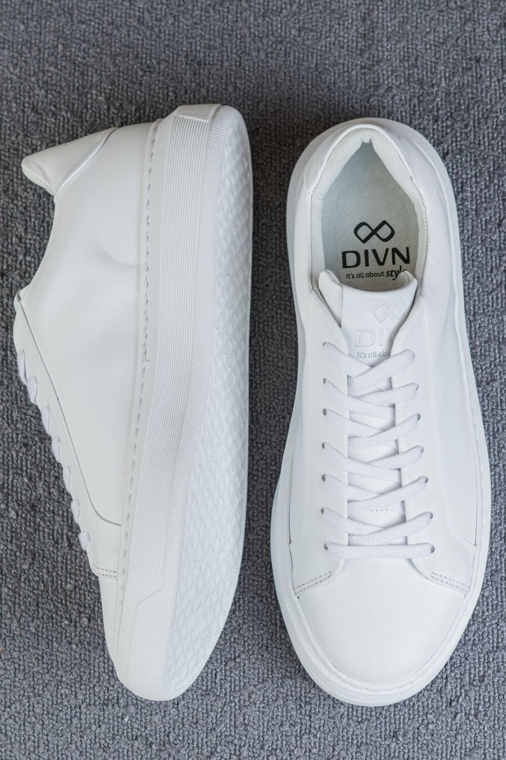 Tênis DV 01 Branco Minimalista - Linha Essential