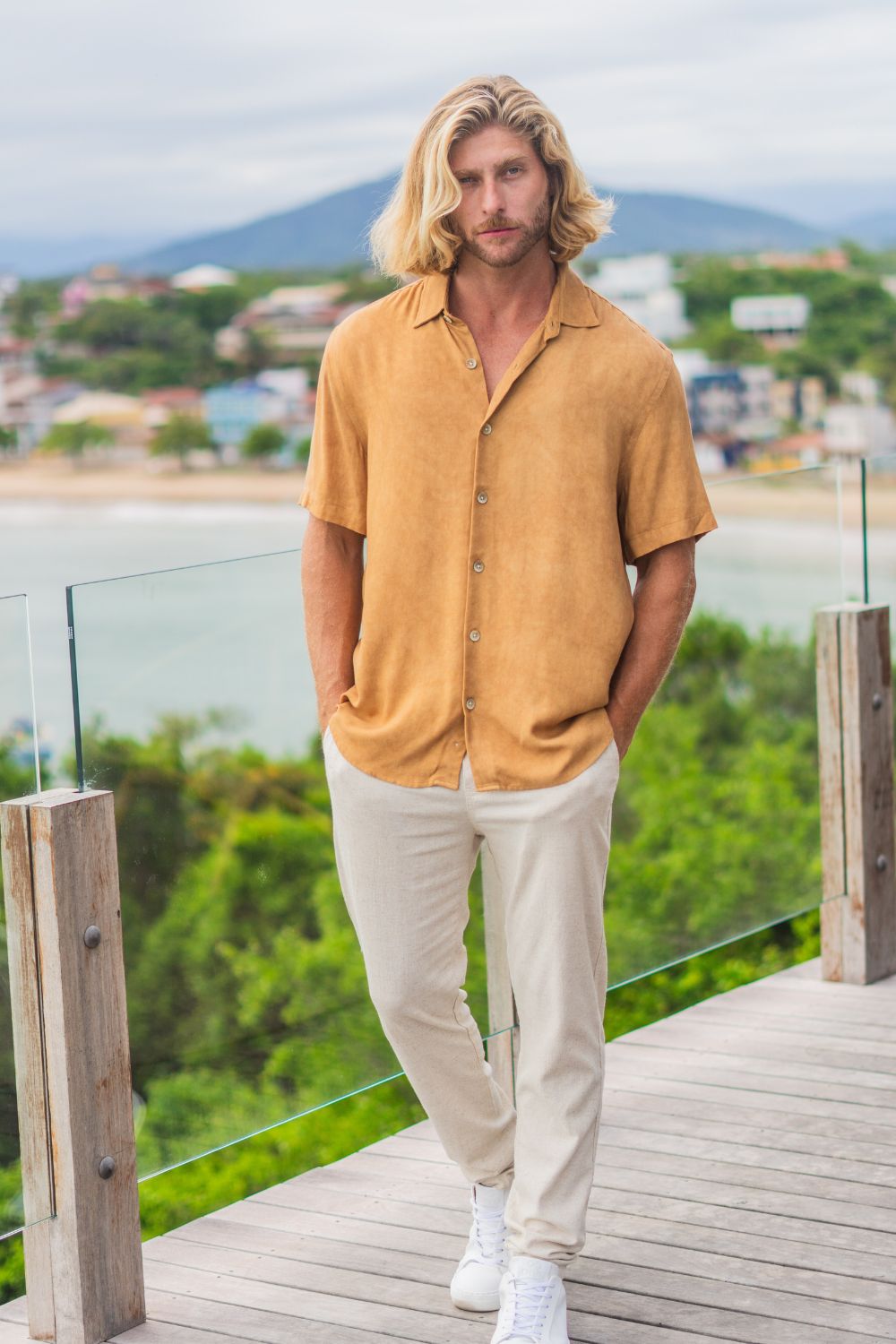 Camisa Easy Vibe Vintage Manga Curta - Linha Urban - Marrom Claro
