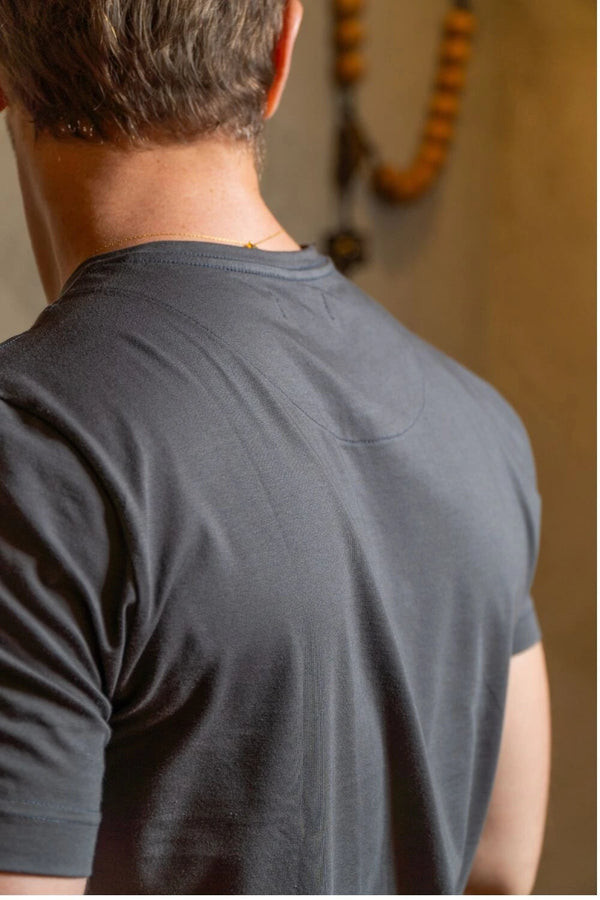 Camiseta Luxor Gold Algodão Egípcio Slim - Linha Essential - Cinza