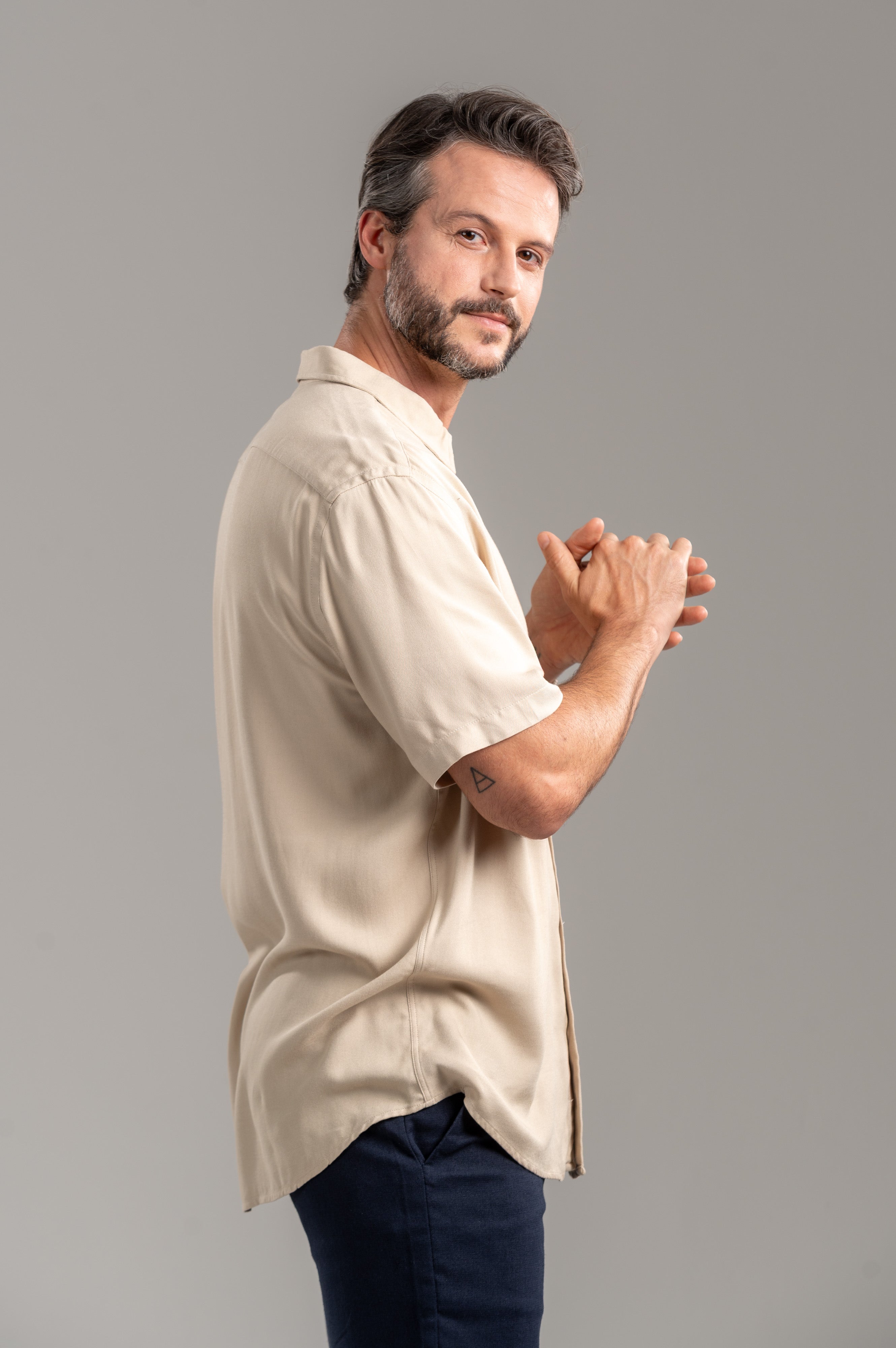 Camisa Easy Vibe - Linha Urban - Bege Acizentado