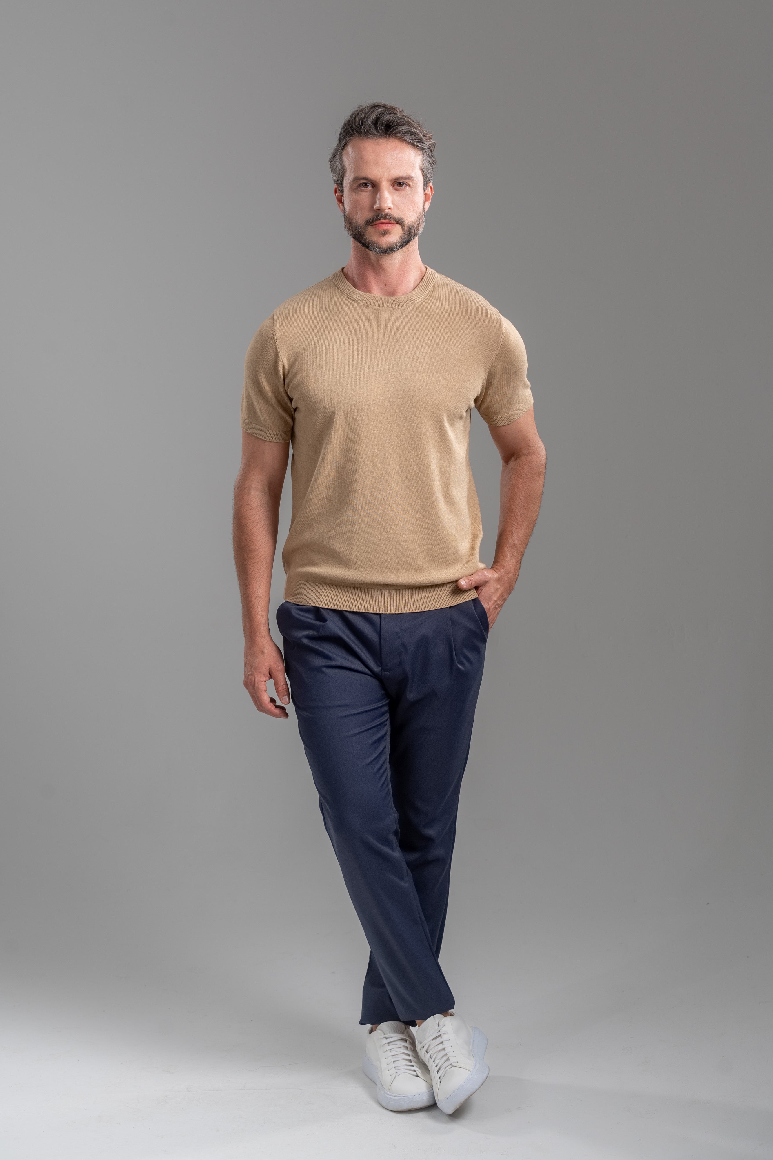 Camiseta Blaine Tricô Marrom - Linha Rich