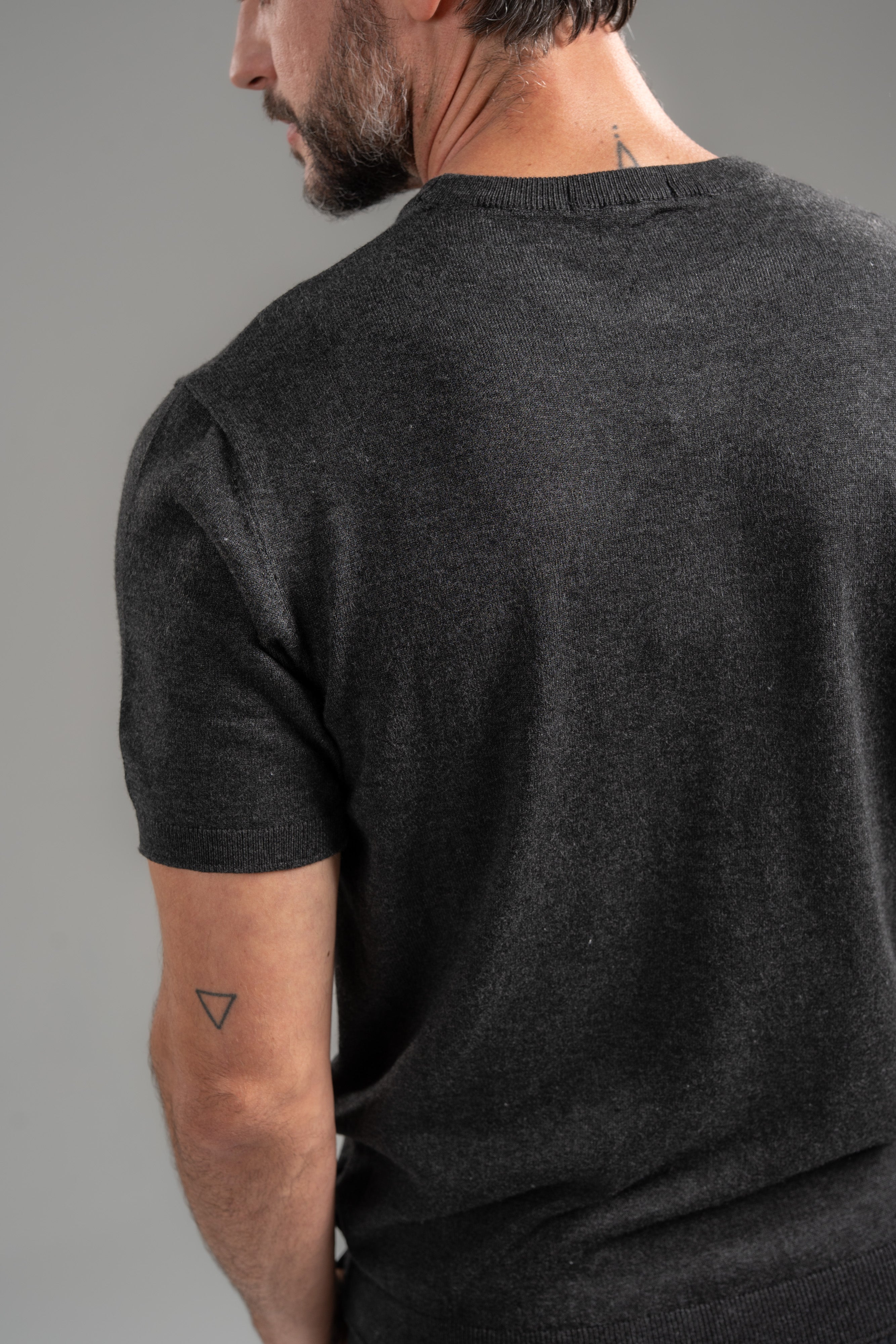 Camiseta Blaine Tricô Preto Mescla - Linha Rich