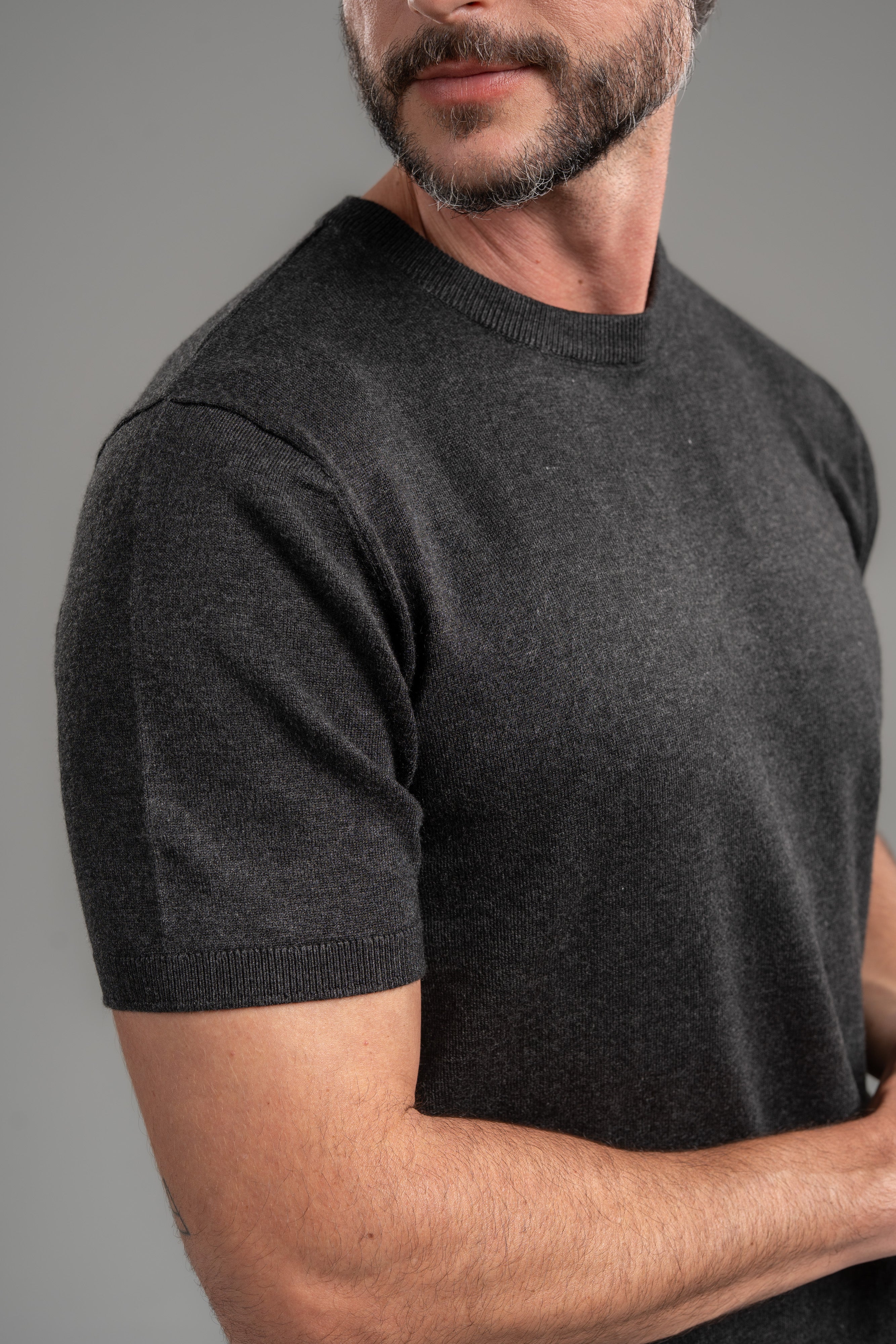 Camiseta Blaine Tricô Preto Mescla - Linha Rich