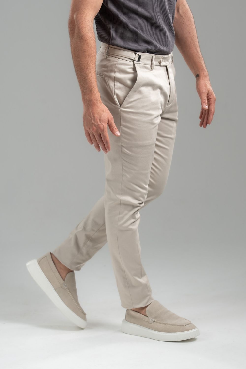 Calça Roman Alfaiataria Com Ajuste Cintura - Linha Rich -  Off White