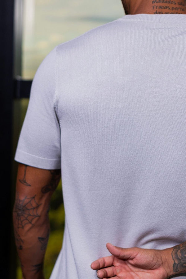 Camiseta Blaine Tricô Cinza Claro - Linha Rich