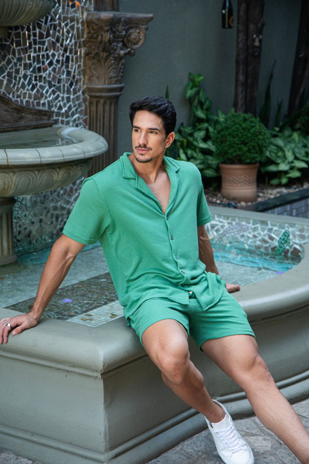 Camisa Paradizo Tricô Texturizada Gola Cubana - Linha Urban - Verde Clara