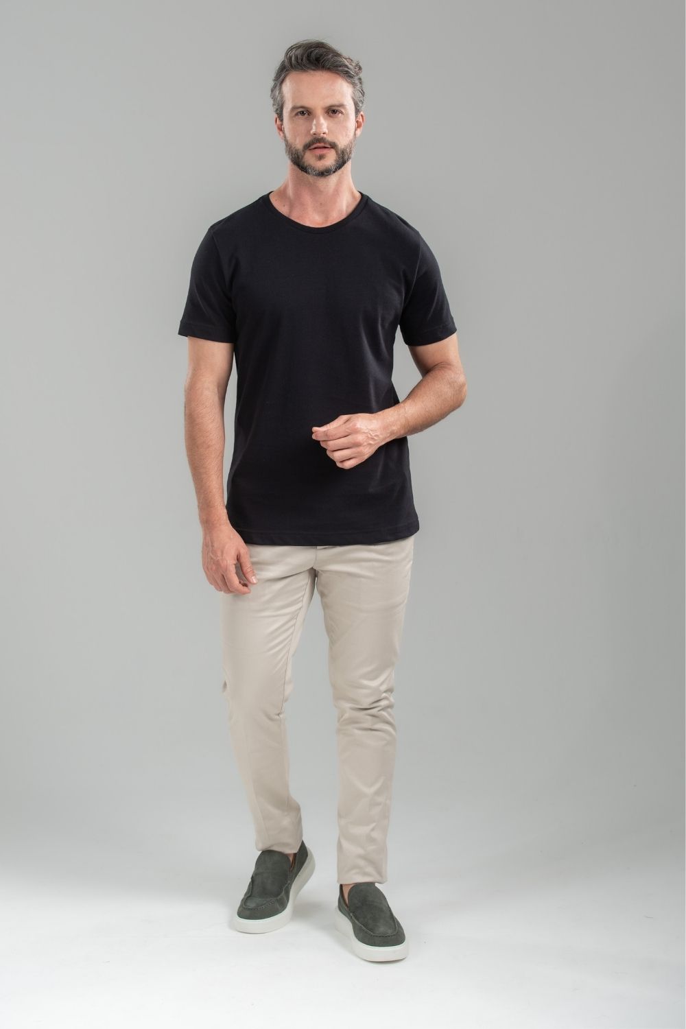 Camiseta Basic Preta - Linha Essential