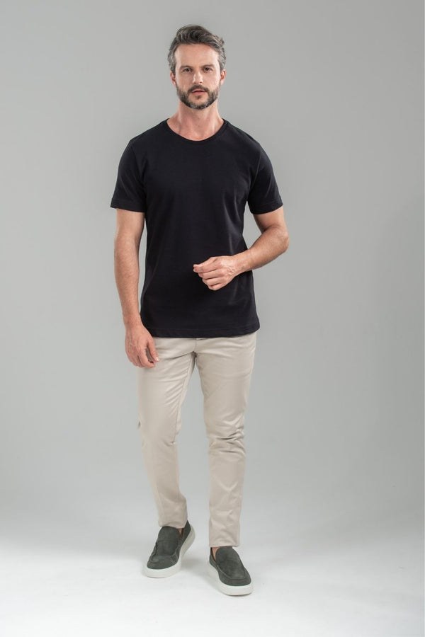Camiseta Basic Preta - Linha Essential