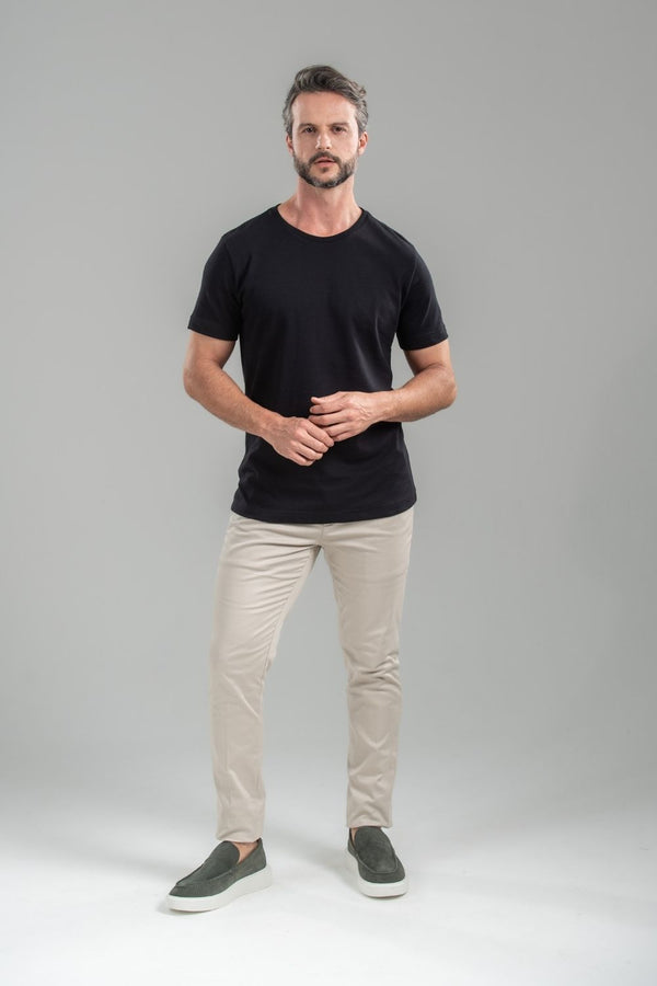 Camiseta Basic Preta - Linha Essential