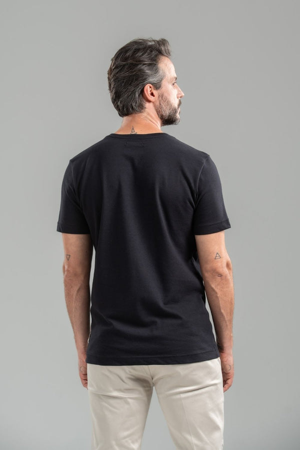 Camiseta Basic Preta - Linha Essential