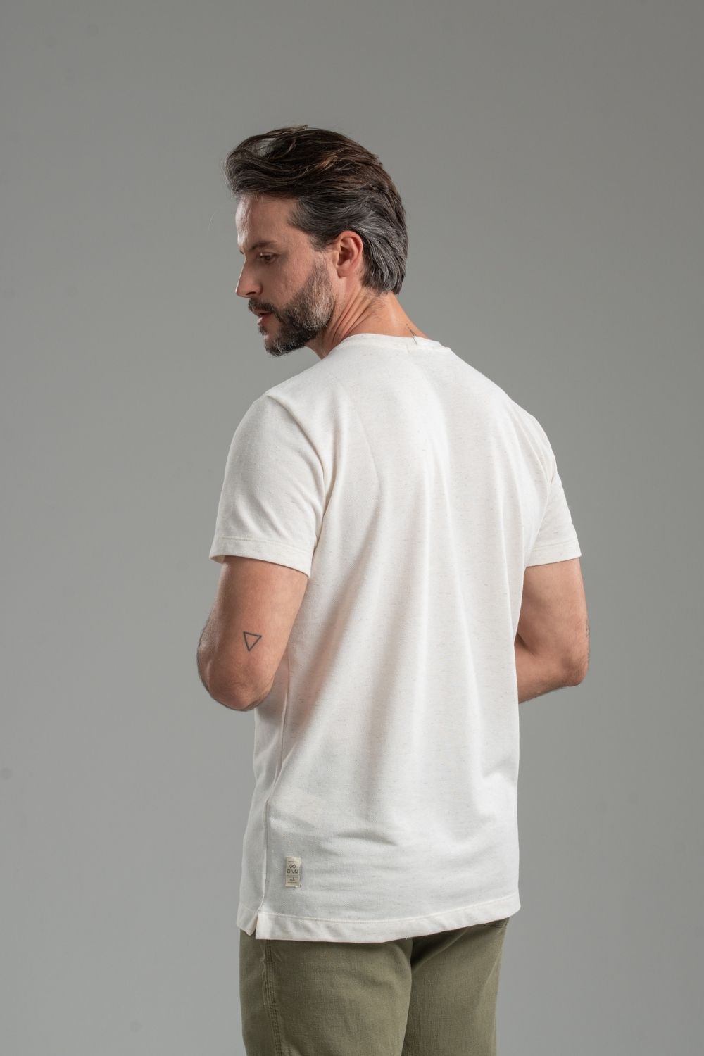 Camiseta Estambul Linho - Linha Essential