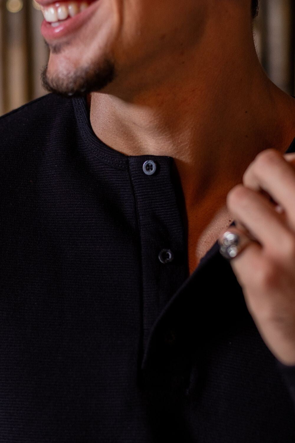 Camisa Henley Manga Comprida Preta - Linha Urban