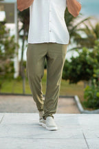 Calça Resort Linho Slim - Linha Resort - Verde Militar