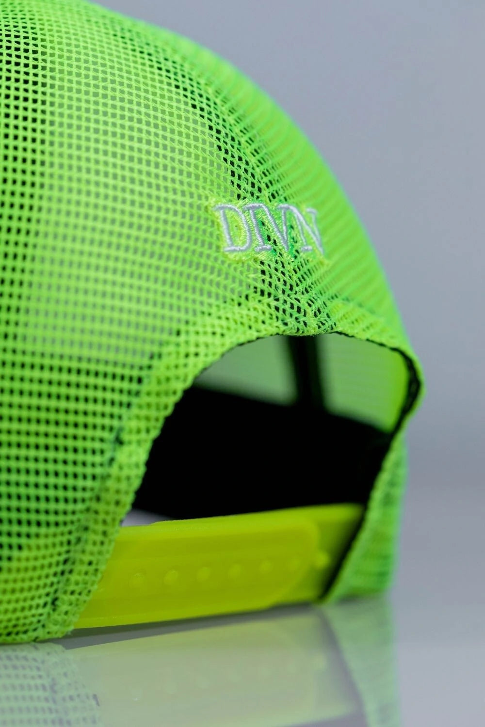 Boné Trucker Verde Neon