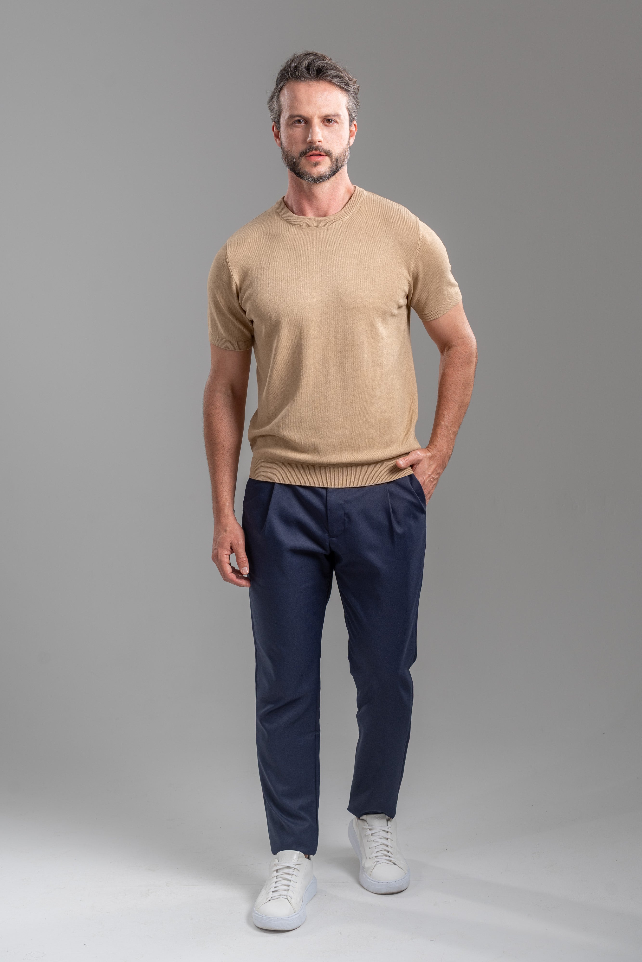 Camiseta Blaine Tricô Marrom - Linha Rich