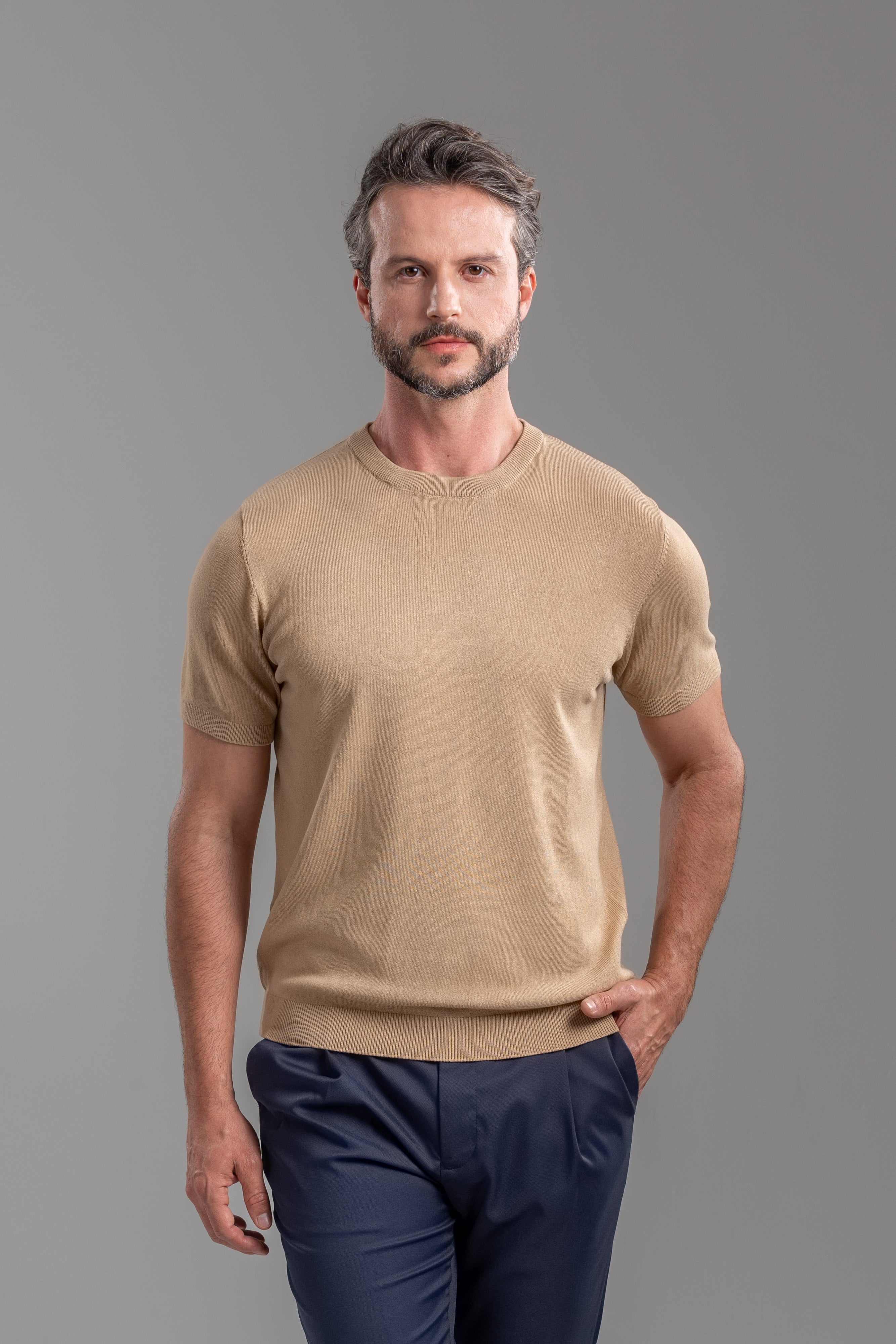 Camiseta Blaine Tricô Marrom - Linha Rich